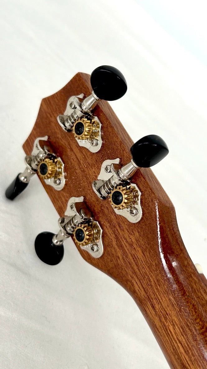 Ana'ole AC Concert Curly Koa