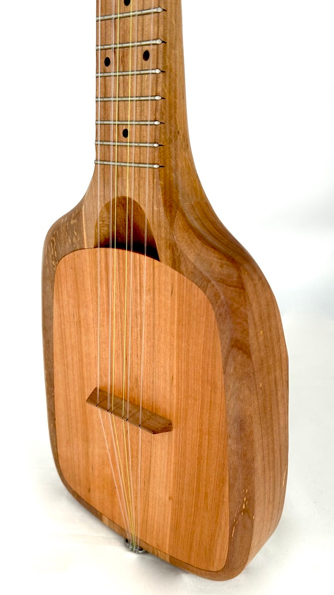 Asonu Tenor 6-string mit Pickup