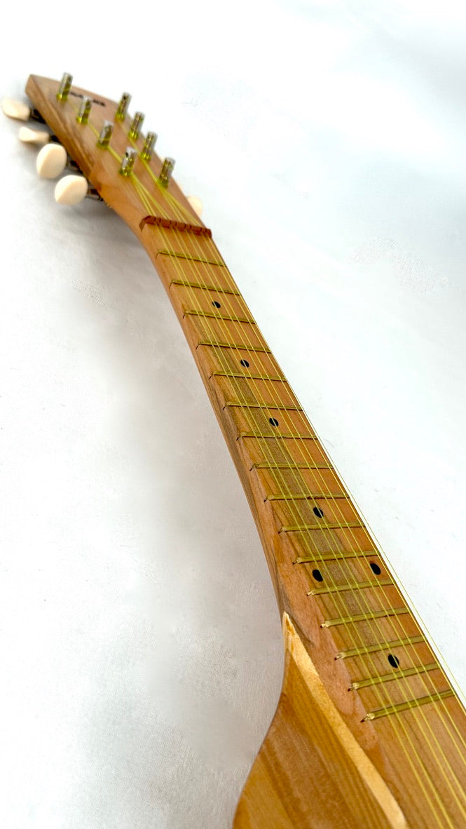 Asonu Tenor Tahitian 8-string mit Pickup