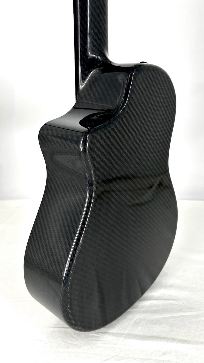 KLOS Bass Full Carbon mit Pickup