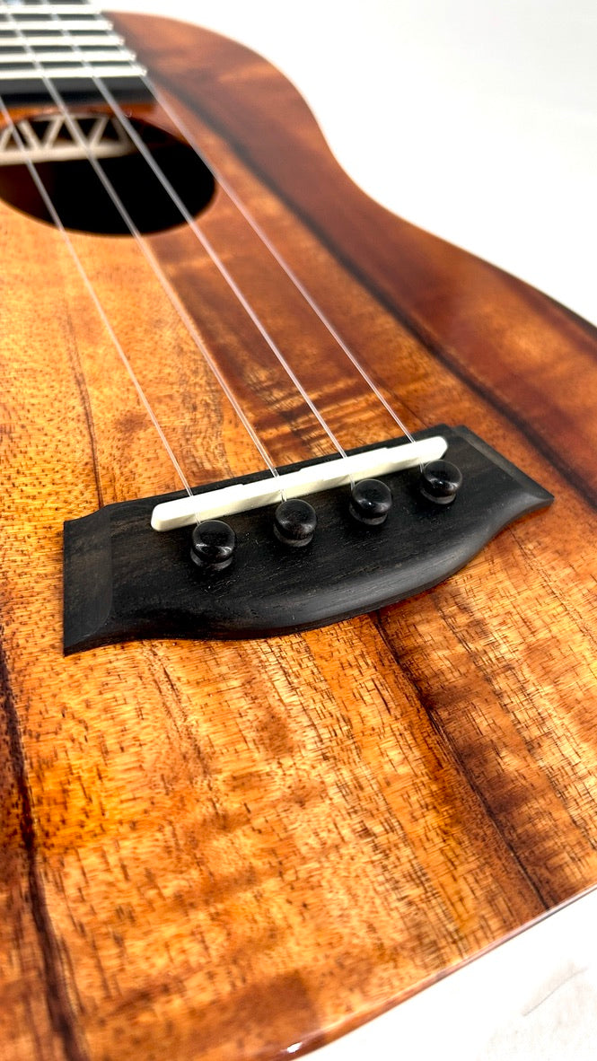 Kanile'a K1 Concert Longneck gloss