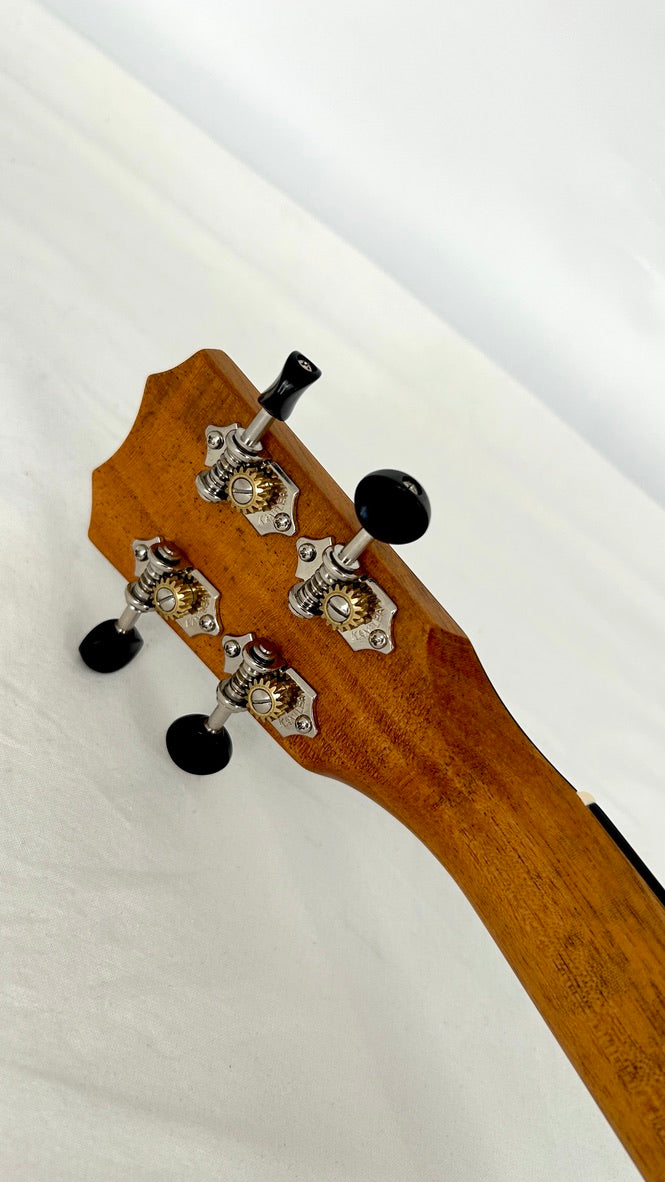 Kanile'a K1 Super Tenor core gloss