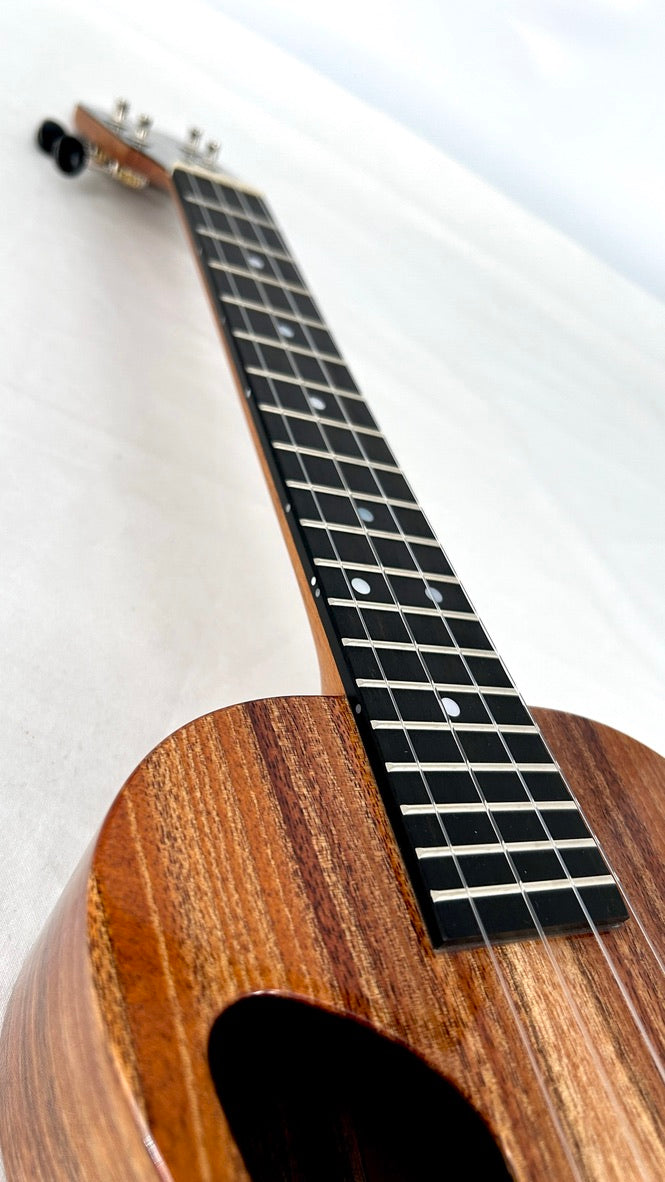 Kanile'a D1 Tenor Core