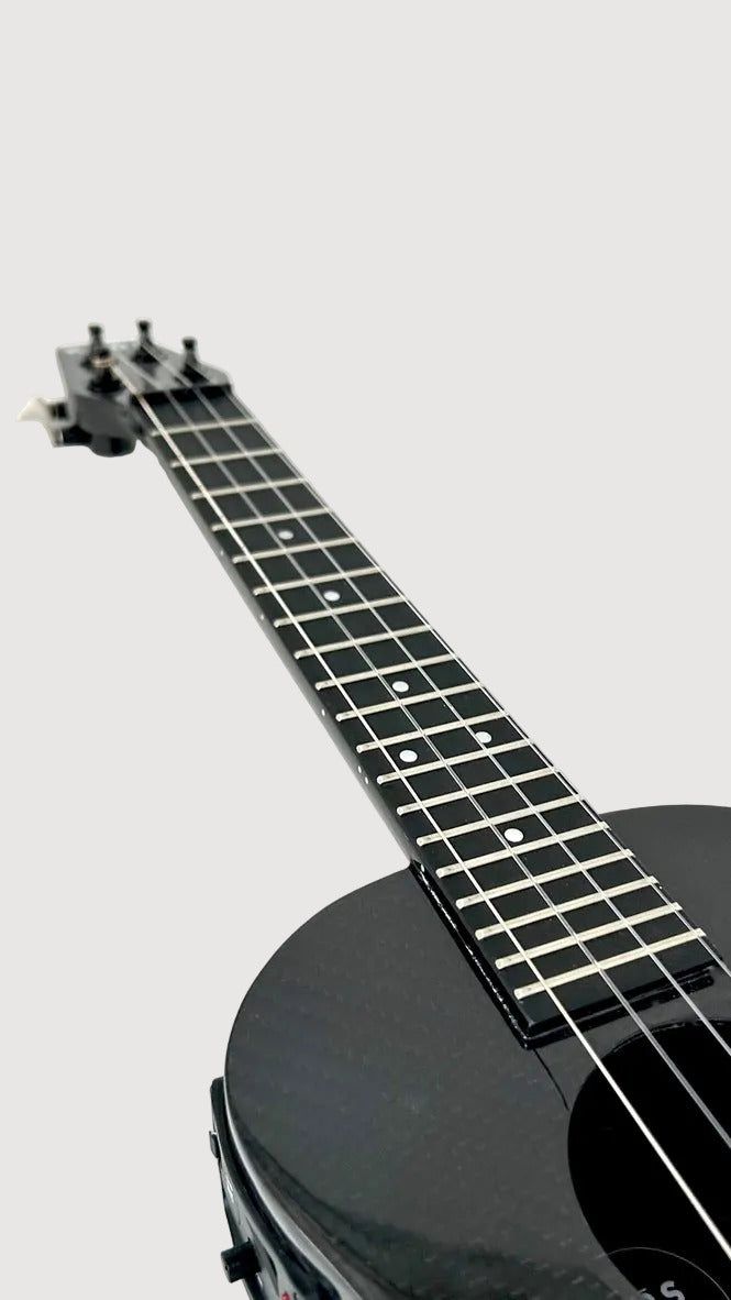 KLOS Concert Full Carbon mit Pickup und Soundport