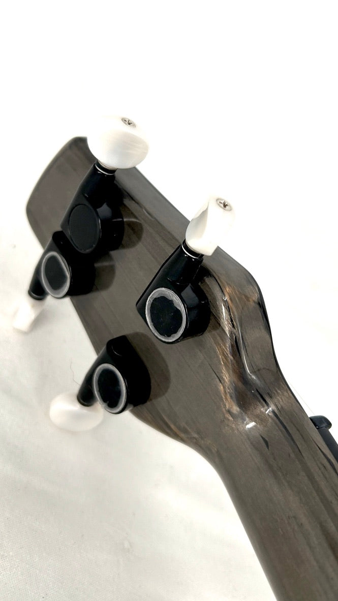 KLOS Tenor Carbon Timber mit Pickup