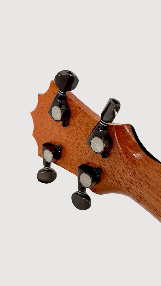 KoAloha KCM-00 Maker's Reserve Curly Koa