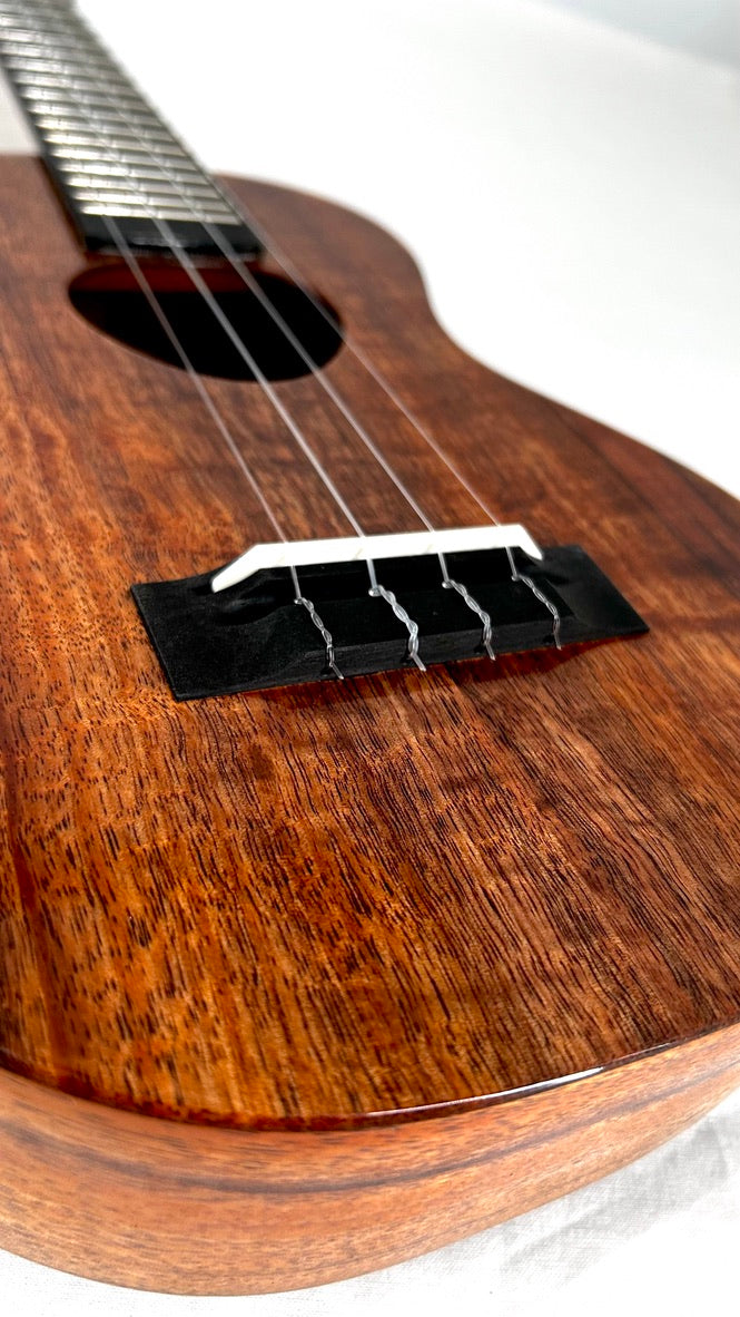 KoAloha KCM-00 Koa Concert gloss #64
