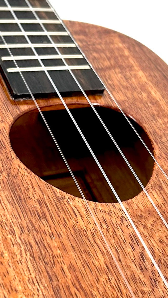 KoAloha KCM-00 Koa Concert gloss #65