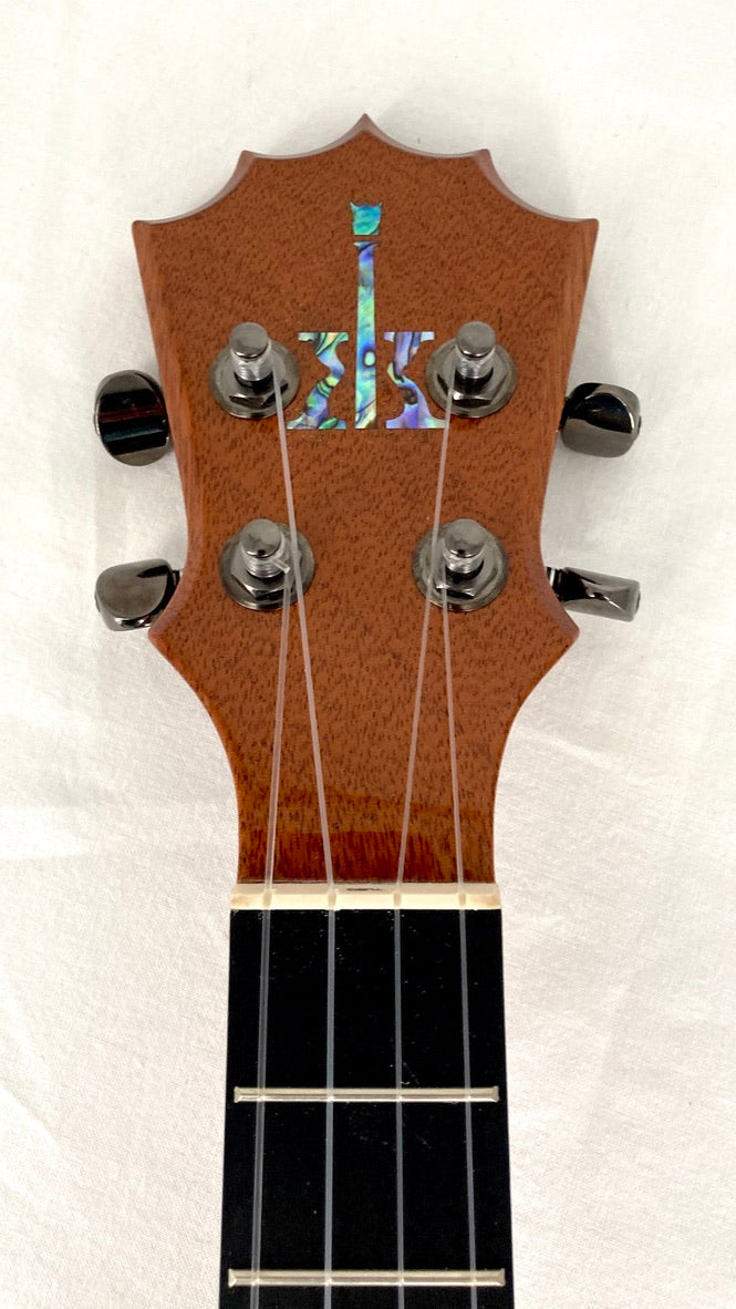 KoAloha KCM-02 Concert Longneck gloss #11