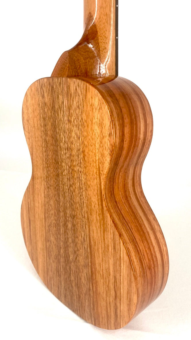 KoAloha KCM-02 Concert Longneck gloss #14