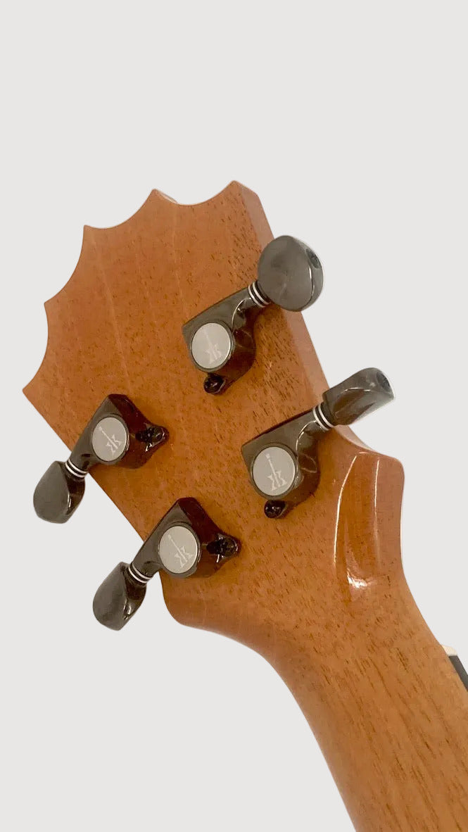 KoAloha KCM-02 Concert Longneck gloss #14