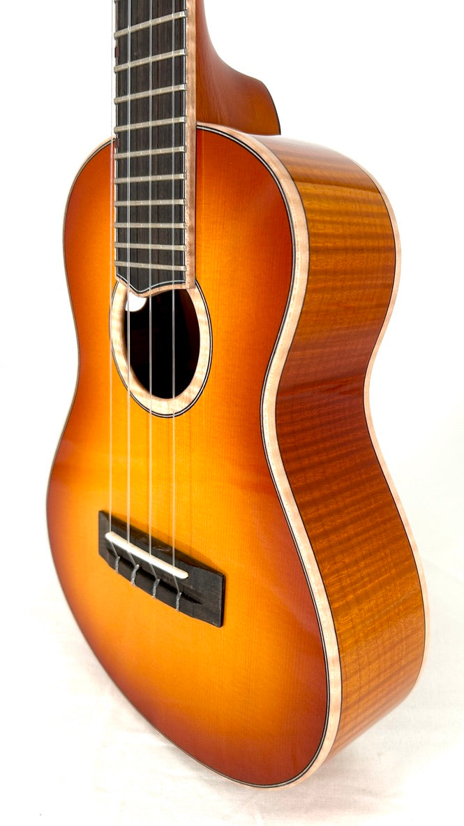 'Oli L2 Concert Spruce Flamed Maple gloss sunburst (L2-CSFM-SB)
