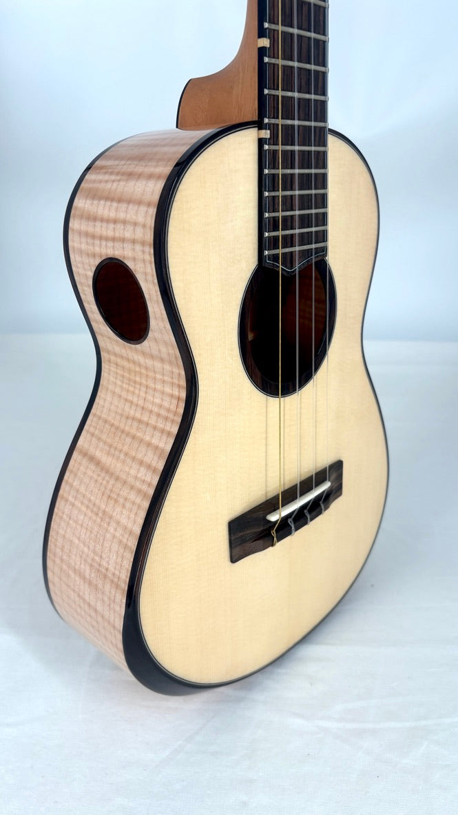 'Oli L2 Tenor Spruce Flamed Maple gloss (L2-TSFM)