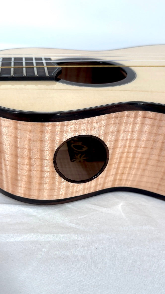 'Oli L2 Tenor Spruce Flamed Maple gloss (L2-TSFM)