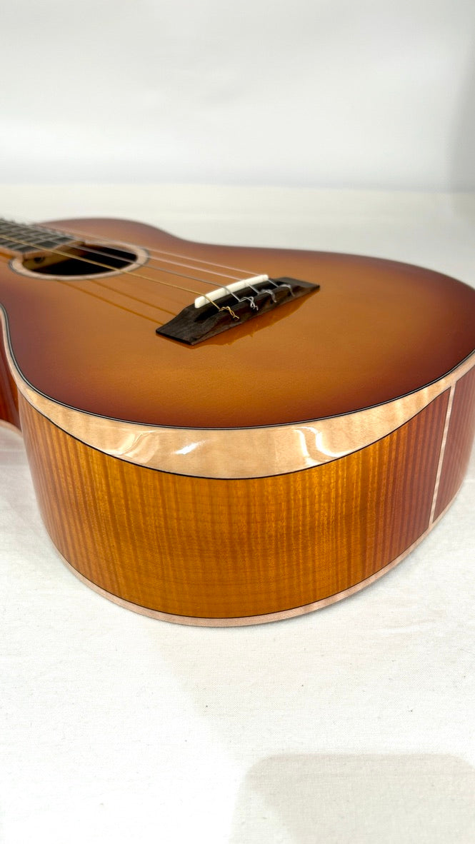 'Oli L2 Bariton Spruce Flamed Maple sunburst gloss (L2 BSFM-SB)