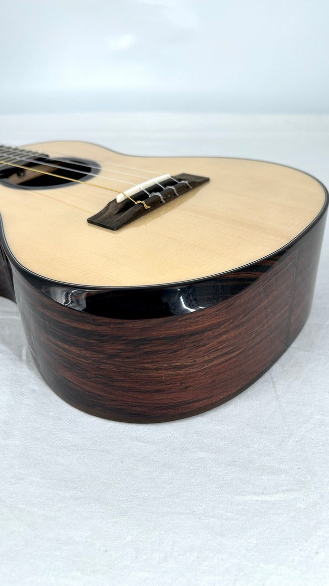 'Oli L2 Tenor Spruce Rosewood gloss (L2-TSR)