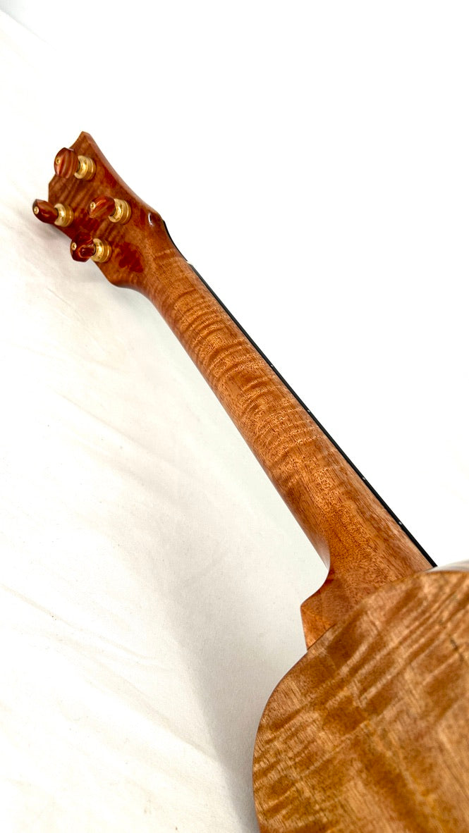 Rebel Double Creme Tenor gloss #55