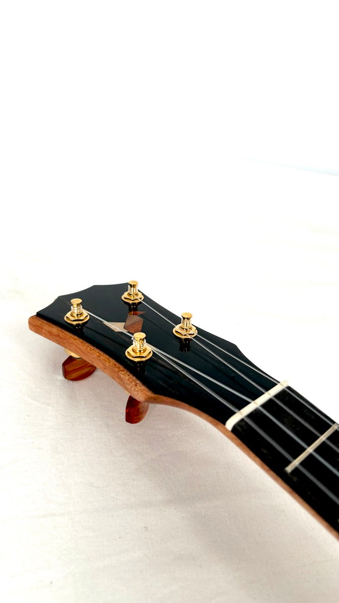 Rebel Double Creme Tenor gloss #55