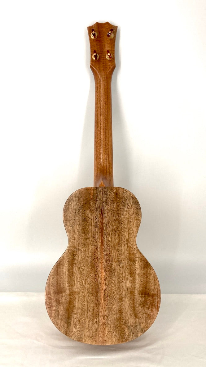 Rebel Double Creme Tenor matt #40