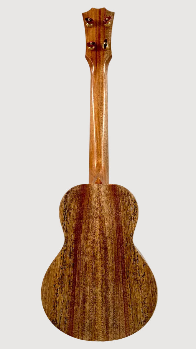 Rebel Double Creme Tenor matt #48
