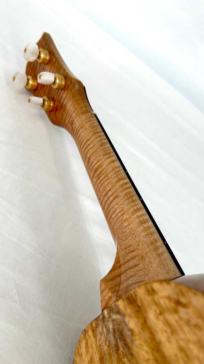 Rebel Creme brulee Sopran gloss #31