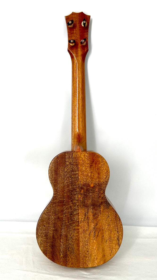 Rebel Double Creme Tenor matt #45