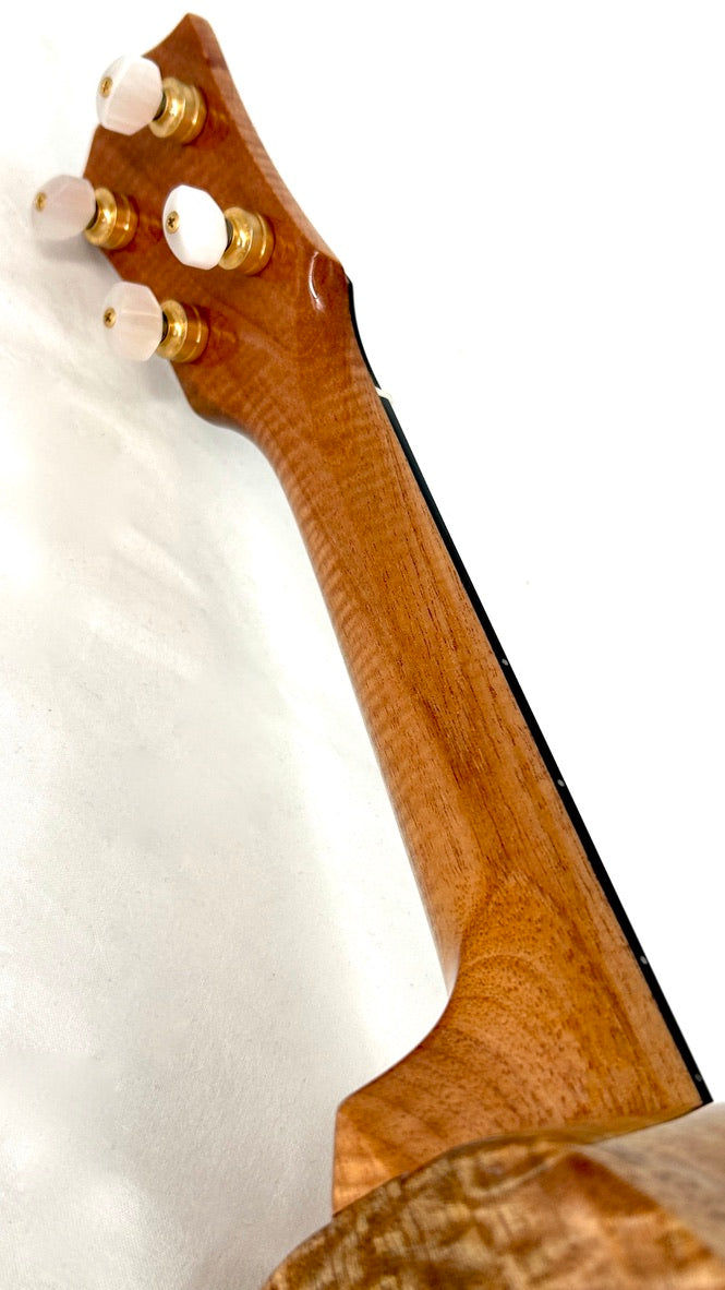 Rebel "Pi" Pineapple Sopran #3