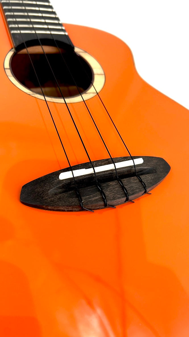 aNueNue LOUT Tenor