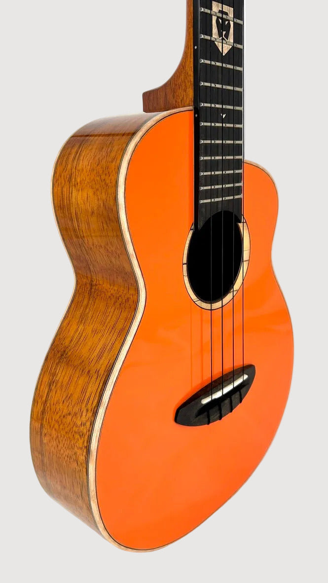 aNueNue LOUT Tenor