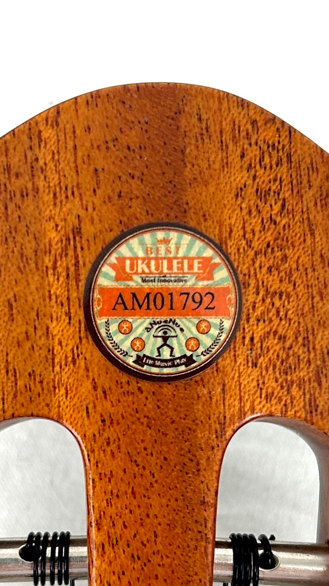 aNueNue LOUT Tenor