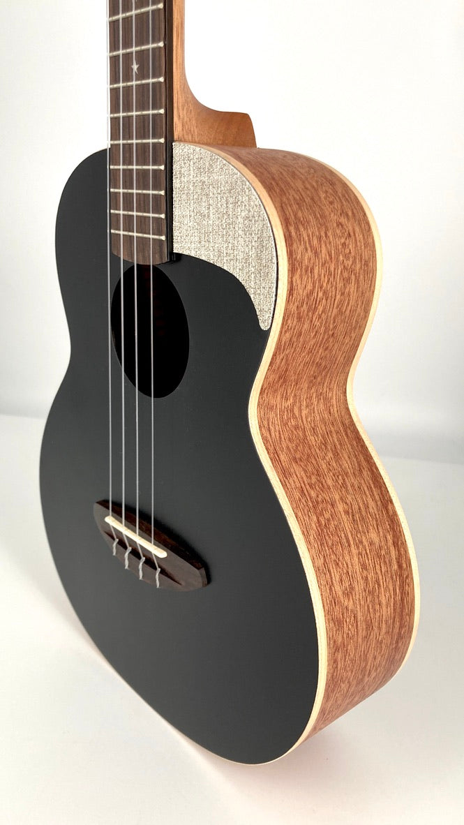 aNueNue UT-10 BB Tenor