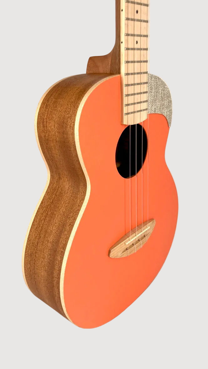 aNueNue UT-10 LC Tenor