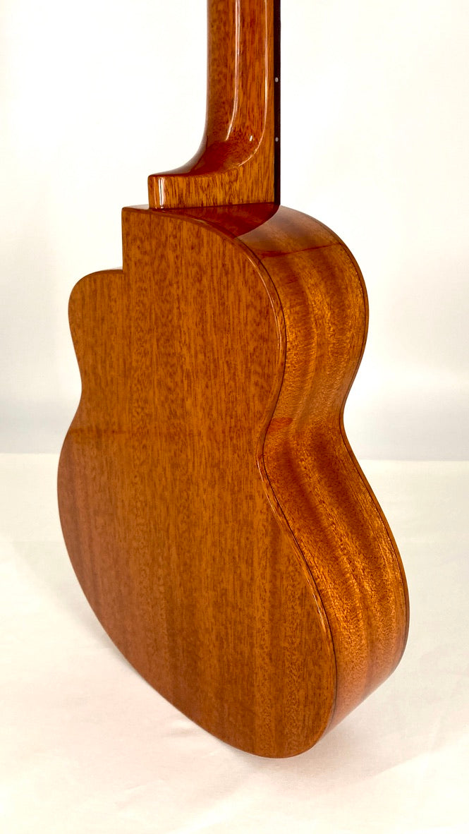 aNueNue UT100 Sitka Bird Tenor