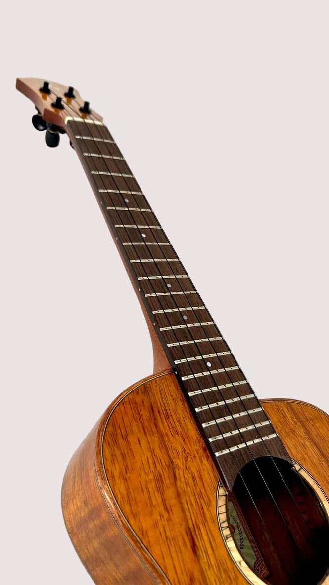 aNueNue UT1K Bird Tenor