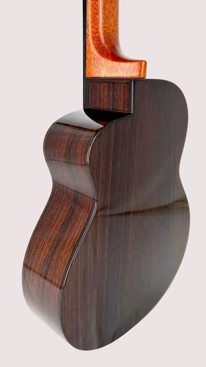 aNueNue UT200 Moonbird Tenor