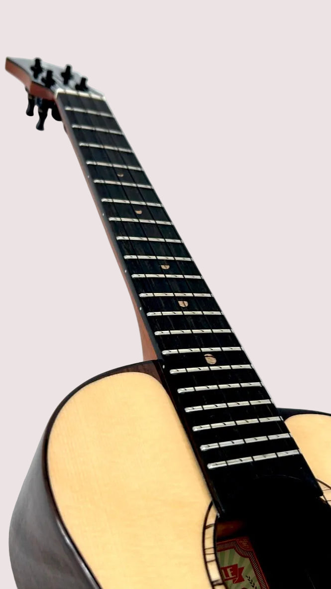 aNueNue UT200 Moonbird Tenor