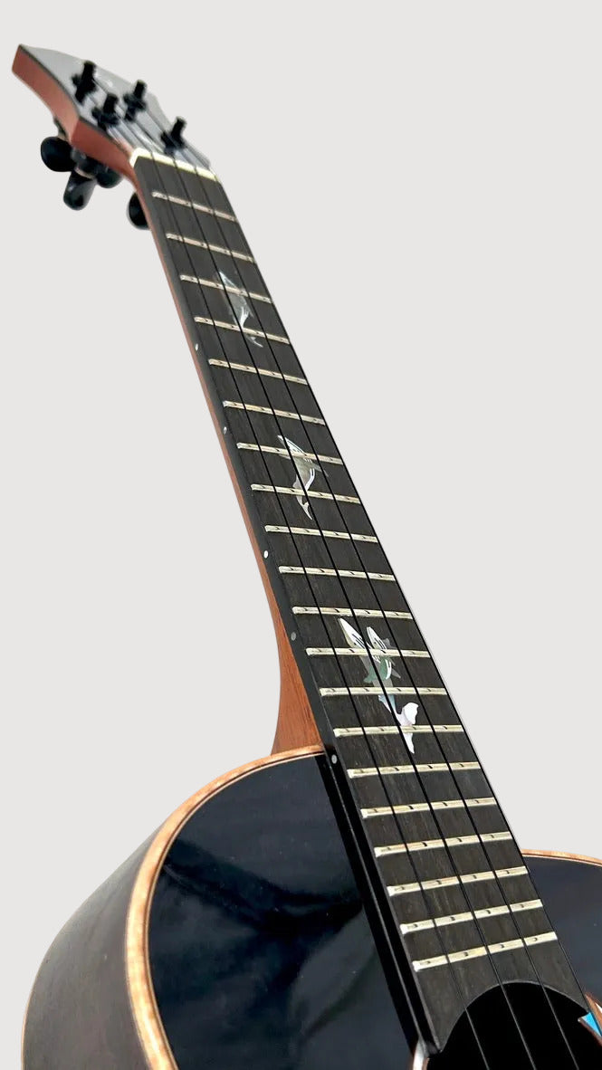 aNueNue Whale Tenor