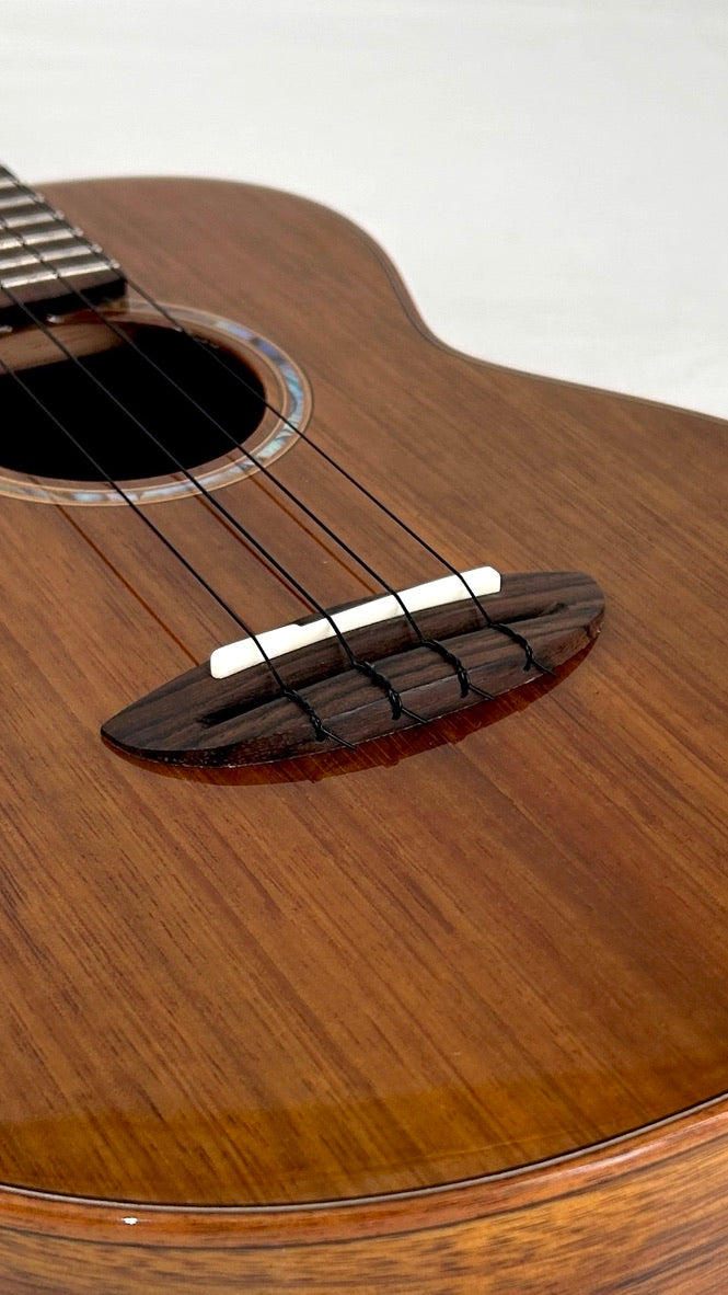 aNueNue AKK3 Tenor