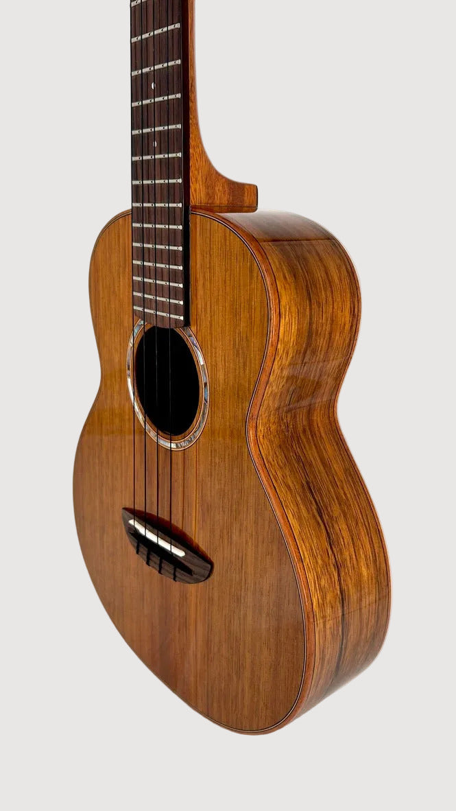aNueNue AKK3 Tenor