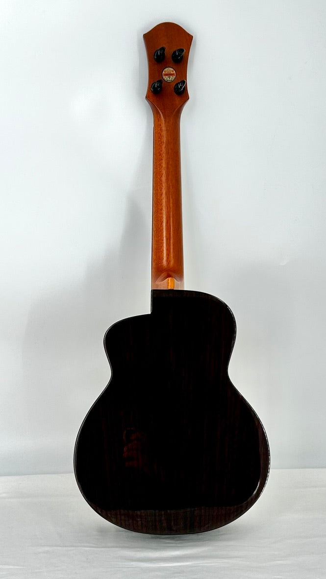 aNueNue UT200 Moonbird Tenor