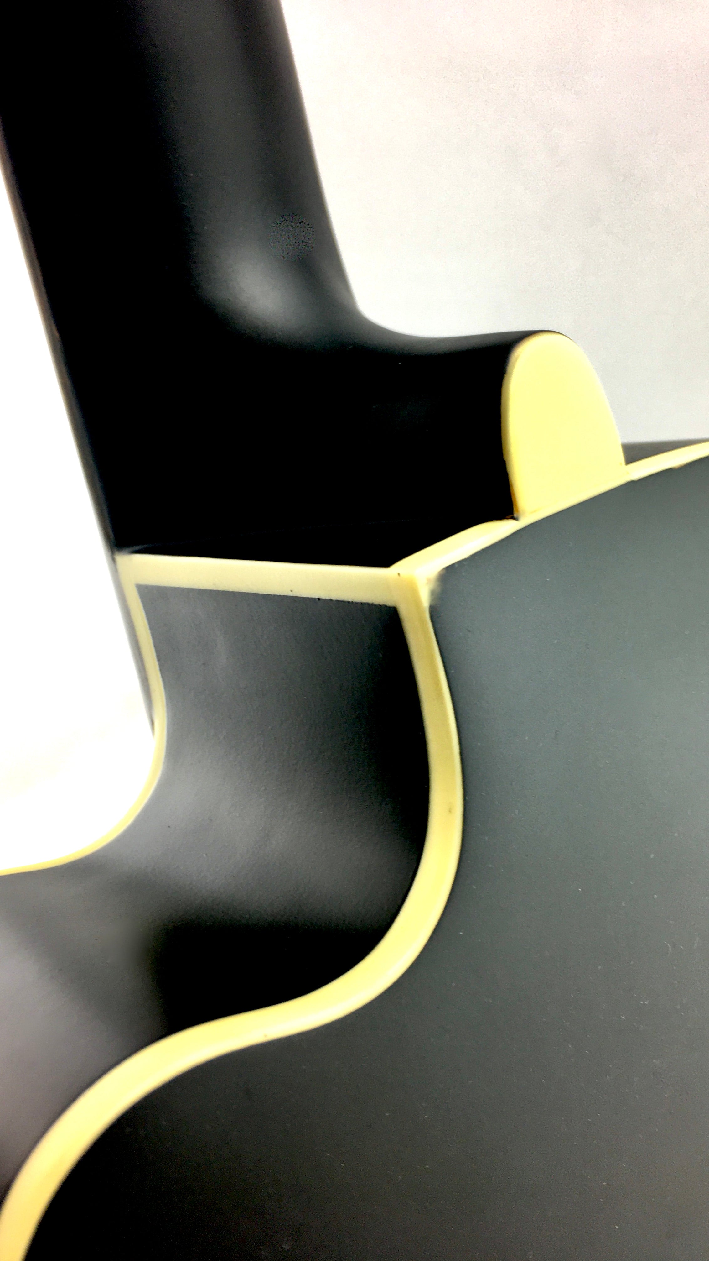 KALA UBass Journeyman black