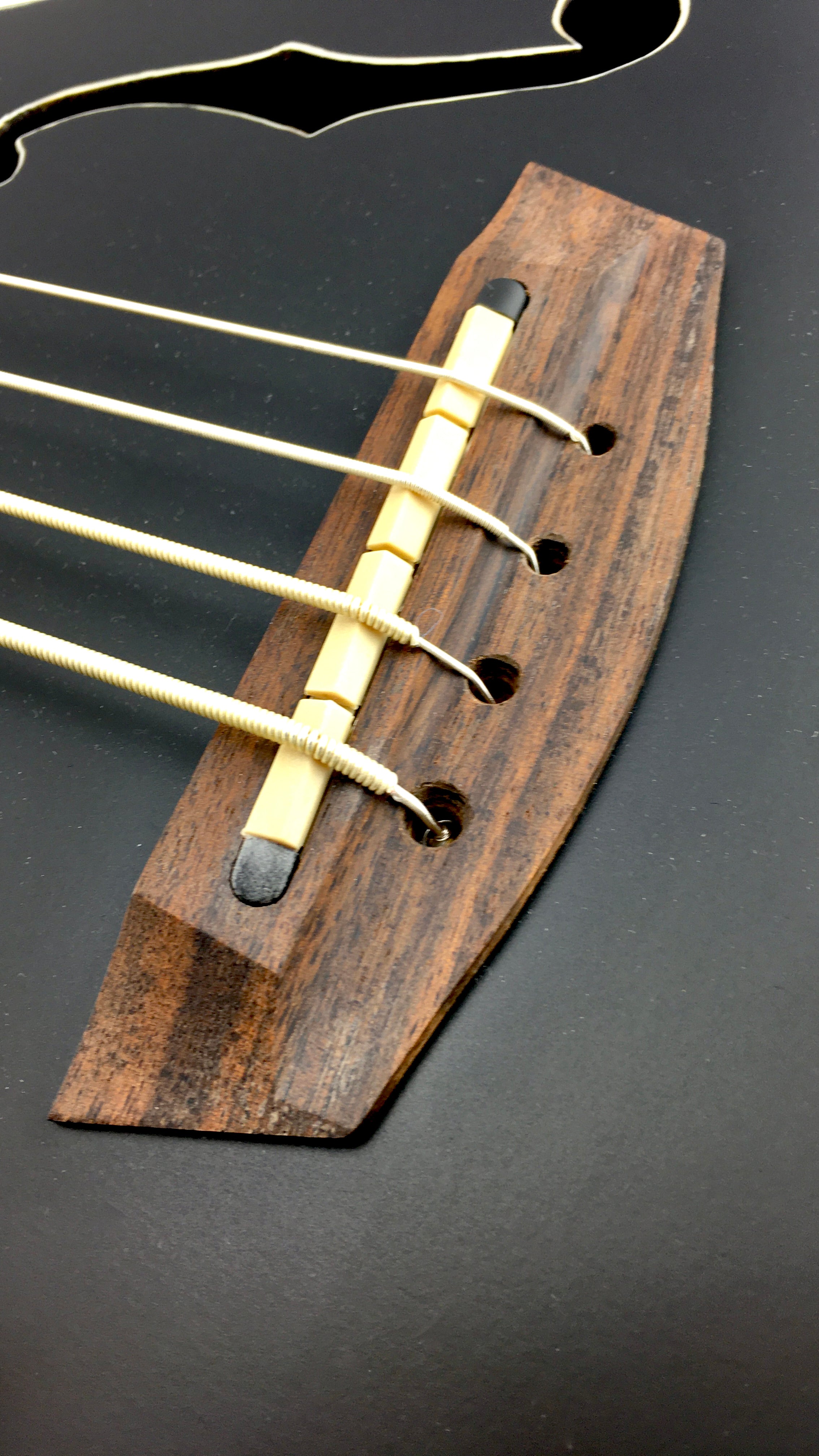 KALA UBass Journeyman black