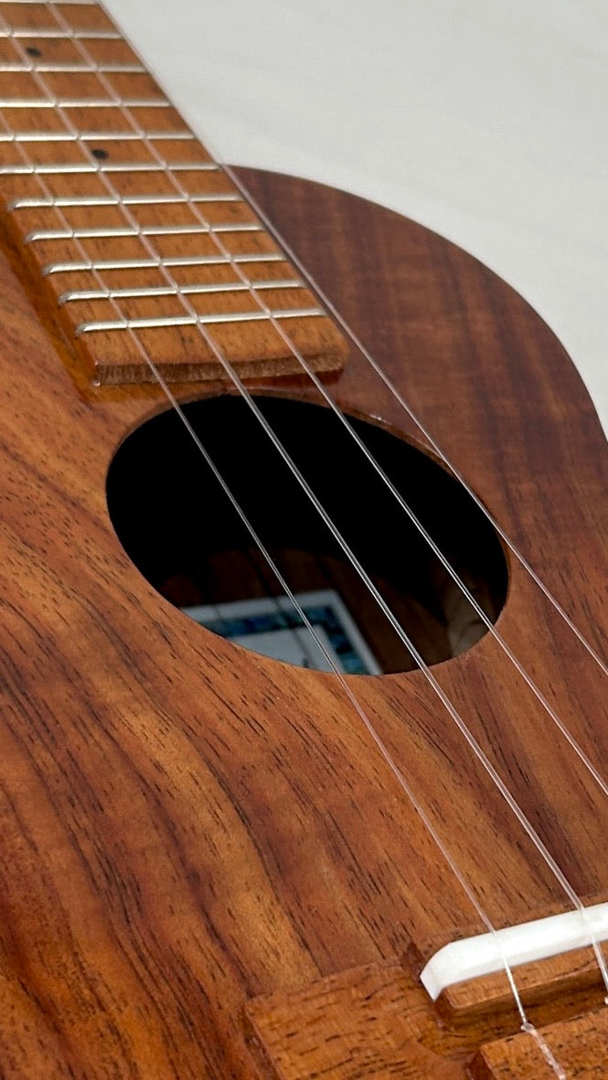 Ana'ole AC Concert Curly Koa