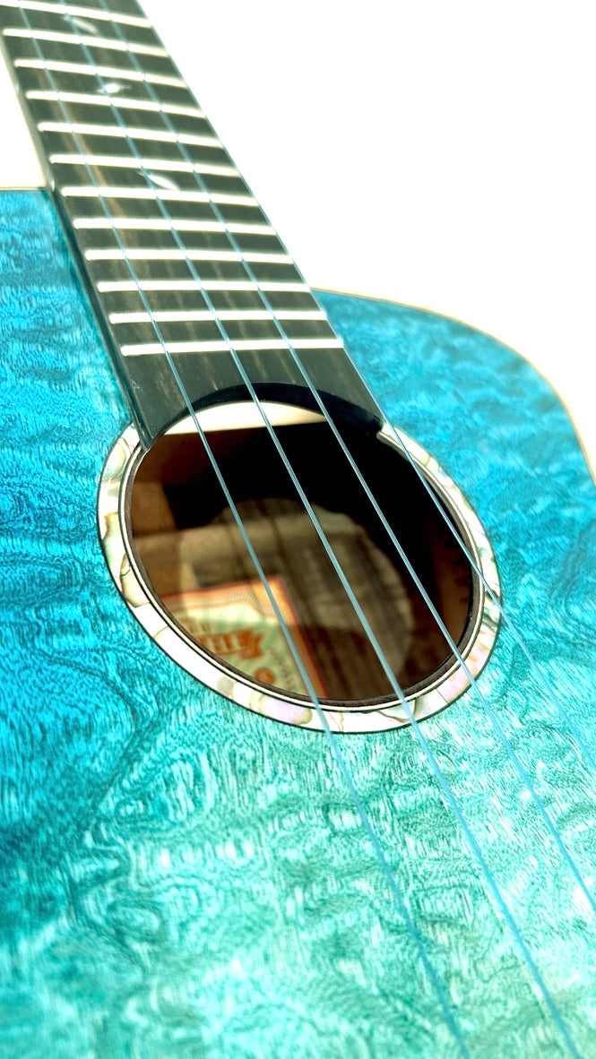 aNueNue UT188 Moana Blue Tenor