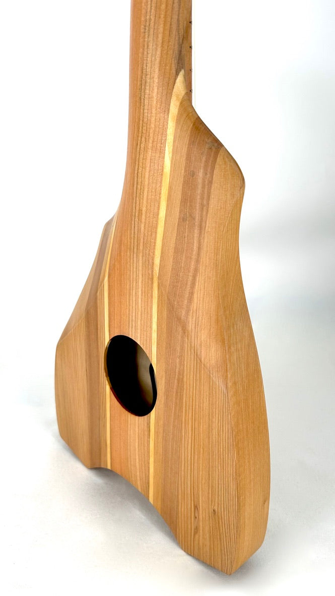 Asonu Tenor Tahitian 8-string mit Pickup