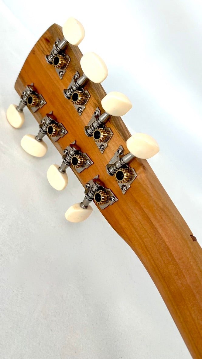 Asonu Tenor Tahitian 8-string mit Pickup