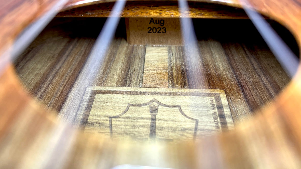 KoAloha KTM-S00 Koa Slim Tenor gloss #28