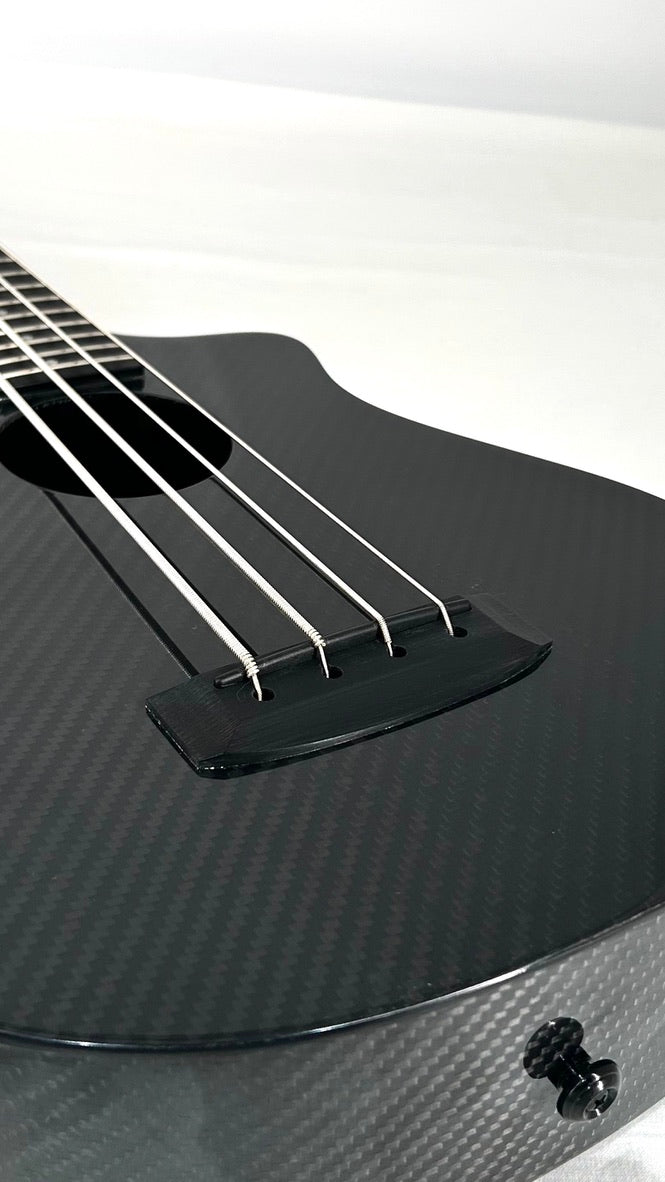 KLOS Bass Full Carbon mit Pickup