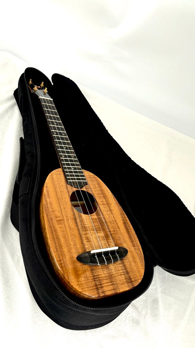 Rebel Pineapple Tenor Acacia mit Soundport