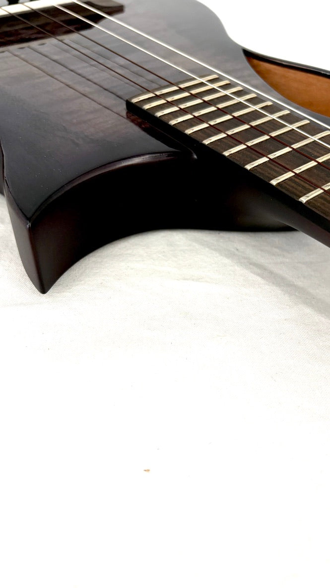 Kala Revelator Nautilus Horizon Black Night Mango Tenor